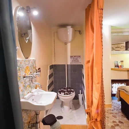 לינה וארוחת בוקר Le Stanze Di Mimi 4*